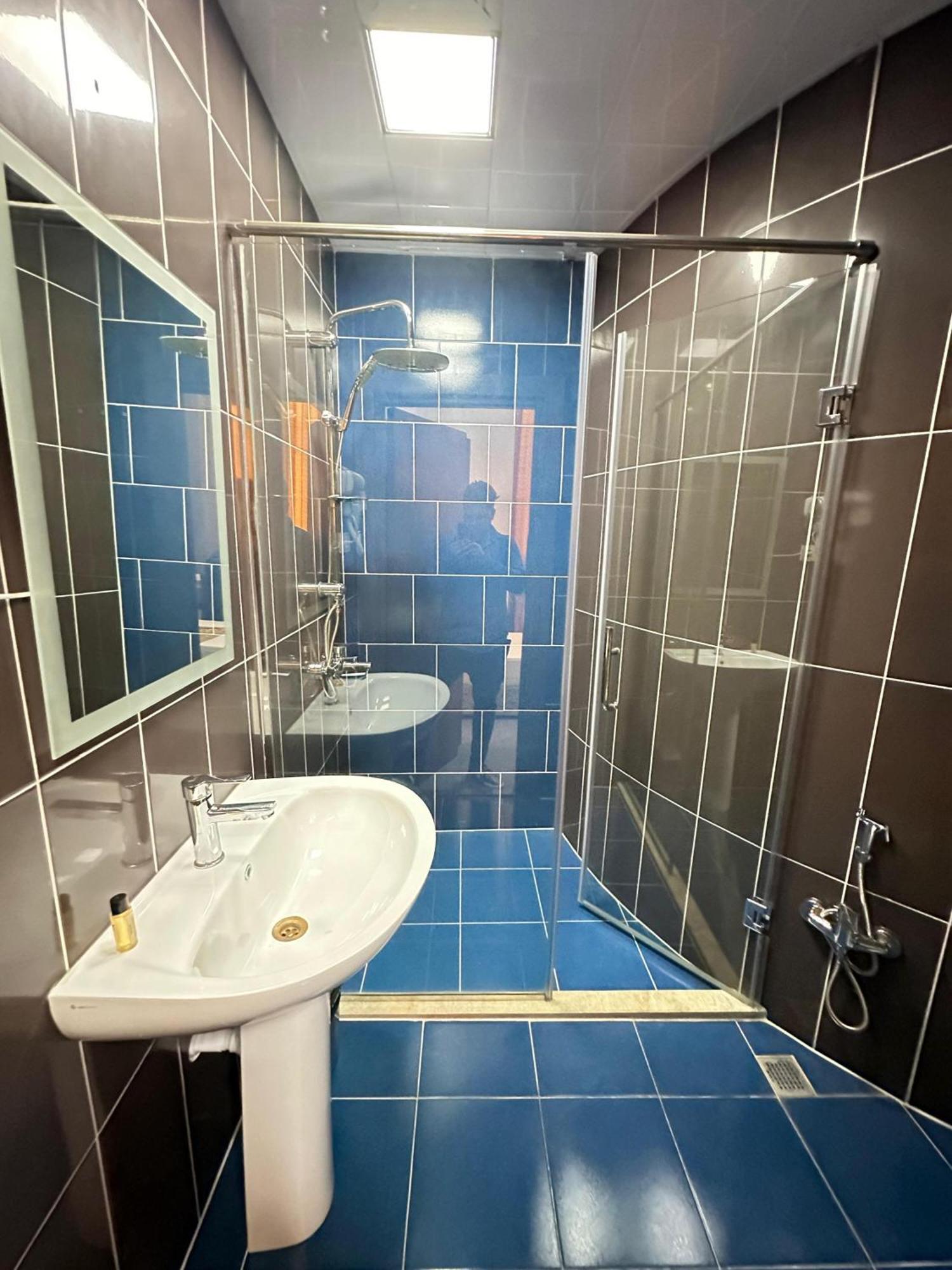 Turkiye Hotel - Free Massage Baku Eksteriør billede